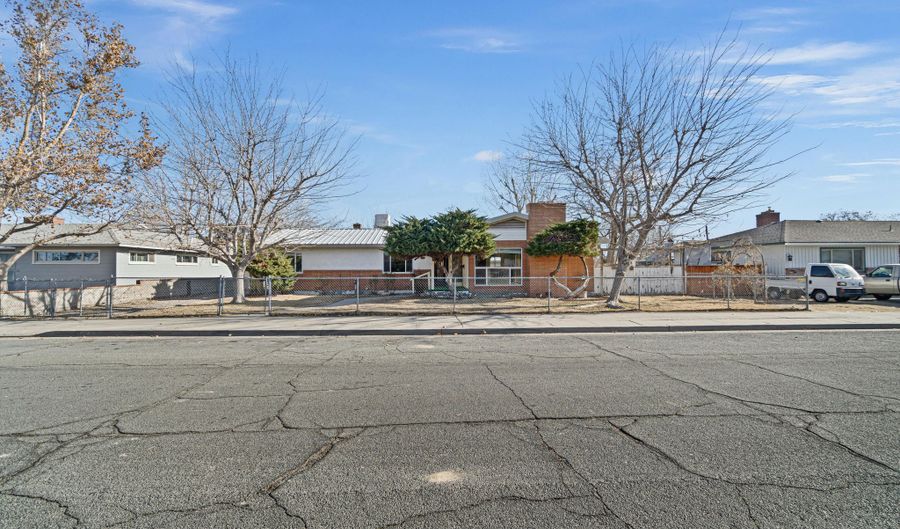 475 S Bailey St, Fallon, NV 89406 - 3 Beds, 2 Bath