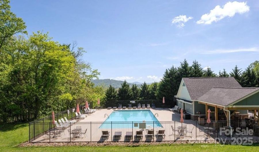 11 Dansford Ln, Arden, NC 28704 - 4 Beds, 3 Bath