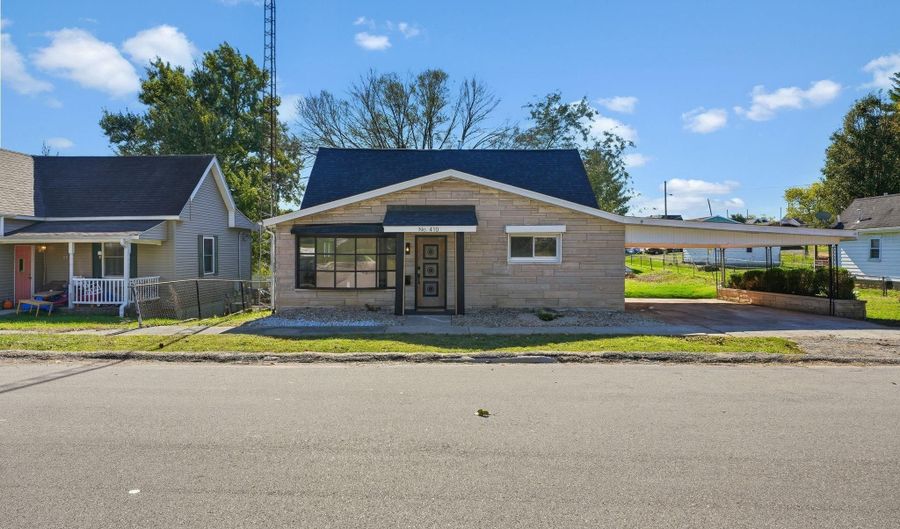 410 18th St, Bedford, IN 47421 - 4 Beds, 3 Bath