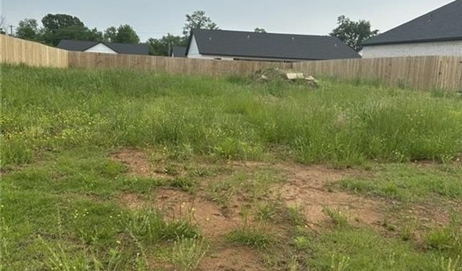 2100 Yellowstone Dr, Barling, AR 72923 - 0 Beds, 0 Bath