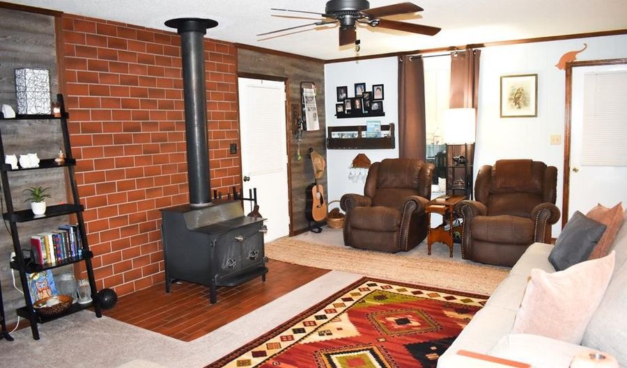 394 Griffin Ave, Attapulgus, GA 39815 - 4 Beds, 3 Bath