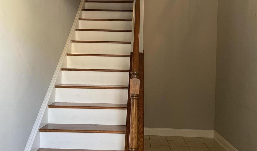 508 Abby Rd, Middletown, NJ 07748 - 2 Beds, 3 Bath
