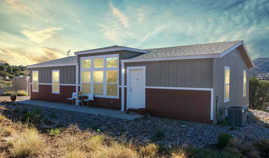 2215 N Smoki Trl, Chino Valley, AZ 86323 - 3 Beds, 2 Bath