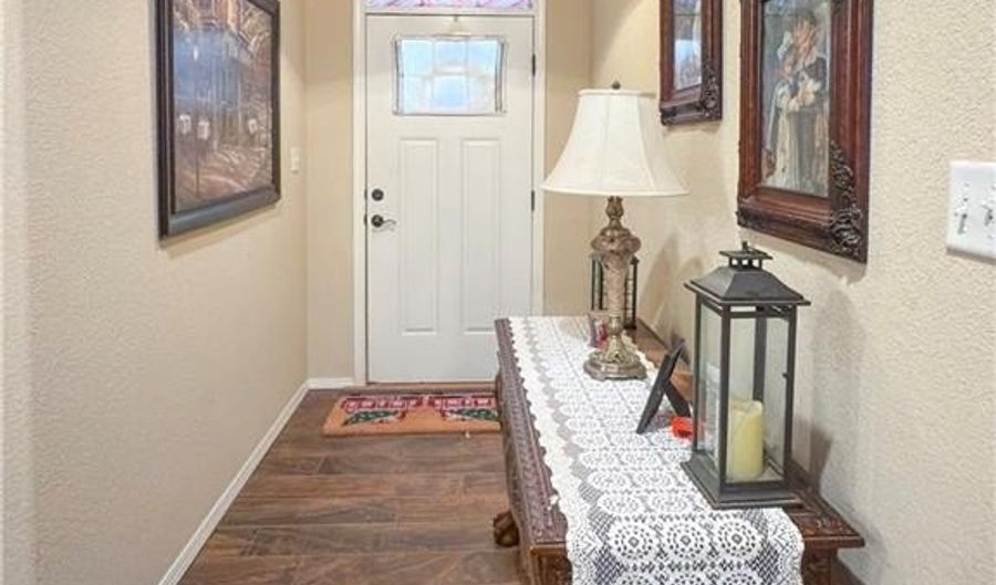 200 Honeysuckle St, Alma, AR 72921 - 3 Beds, 2 Bath