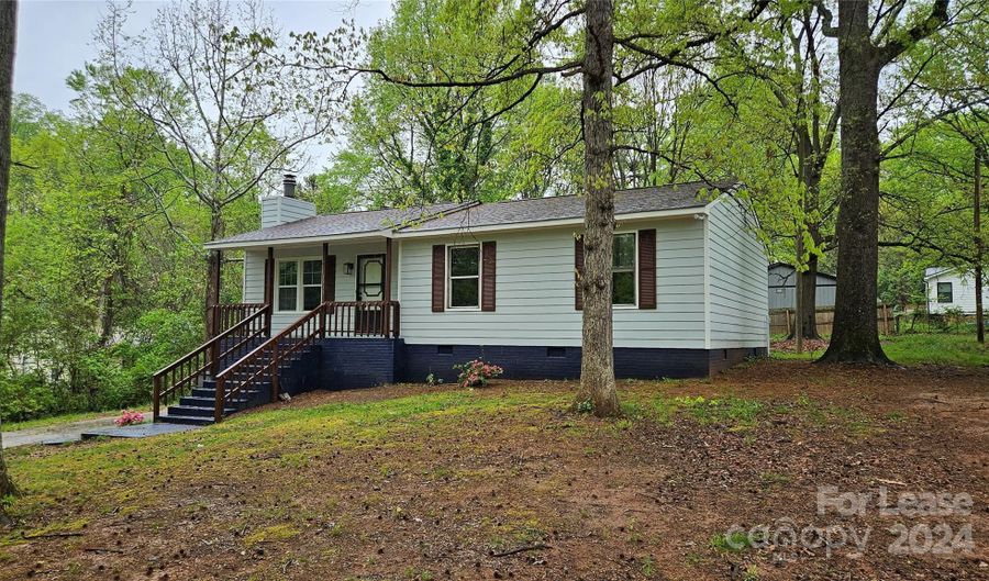 1313 Cheshire Ave, Charlotte, NC 28208 - 3 Beds, 1 Bath