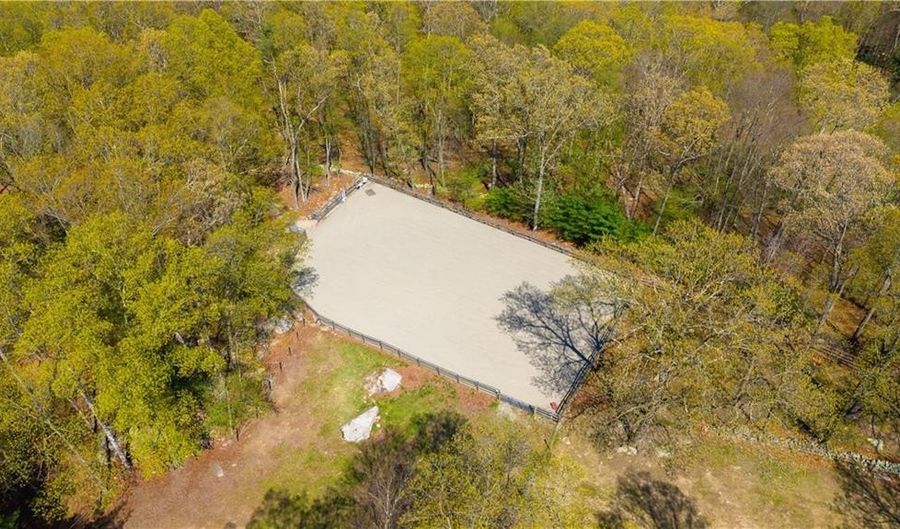 55 Elbow Rock Rd, Glocester, RI 02814 - 3 Beds, 2 Bath