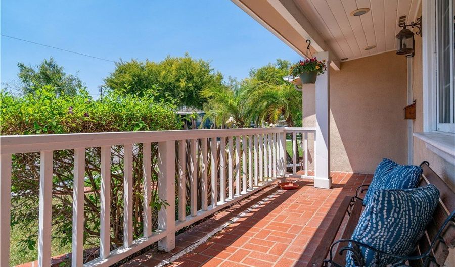 1028 Teri Ave, Torrance, CA 90503 - 2 Beds, 1 Bath