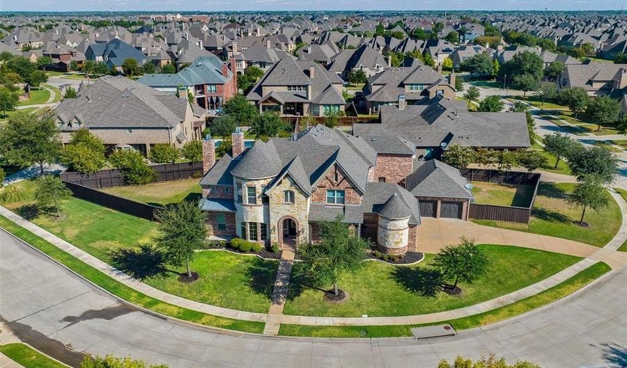 7524 Glenturret Cir, The Colony, TX 75056 - 6 Beds, 6 Bath