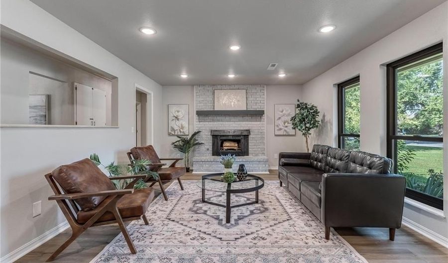 1902 SE Lawrence St, Bentonville, AR 72712 - 4 Beds, 3 Bath