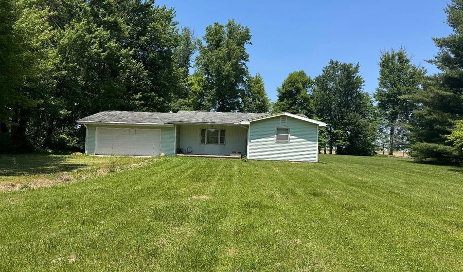 5003 Highway 46, Batesville, IN 47006 - 3 Beds, 2 Bath
