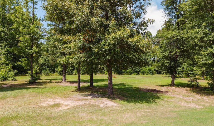 4800 Highway 229, Benton, AR 72015 - 4 Beds, 3 Bath