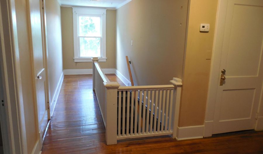 2407 Wrightsboro Rd, Augusta, GA 30904 - 1 Beds, 1 Bath