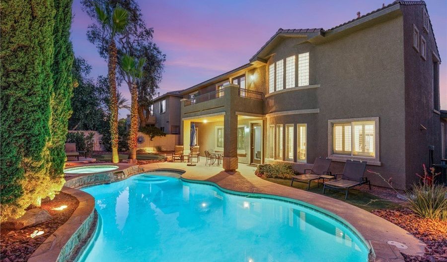 3535 COVENTRY GARDENS Dr, Las Vegas, NV 89135 - 5 Beds, 3 Bath