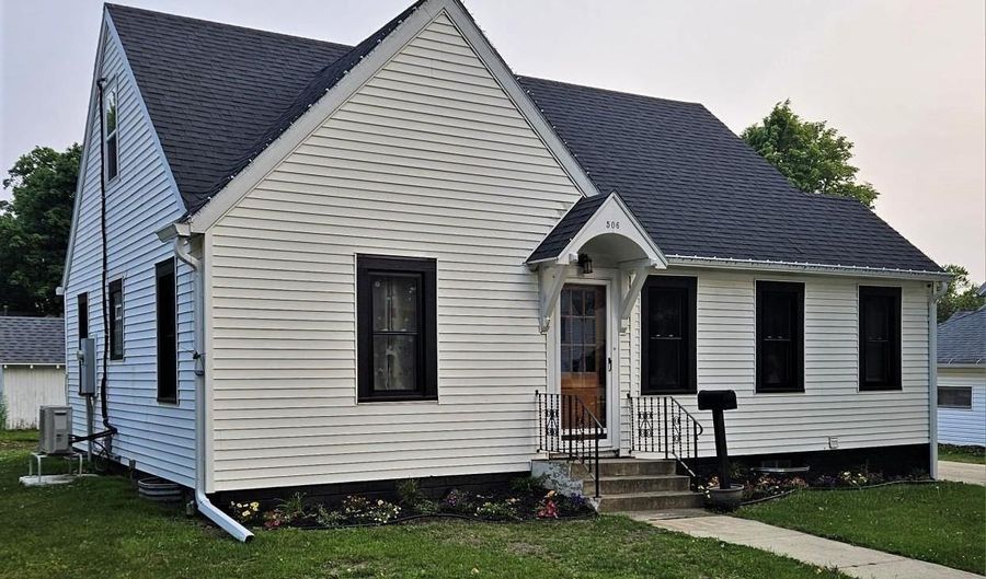 506 E Lucas St, Algona, IA 50511 - 3 Beds, 1 Bath
