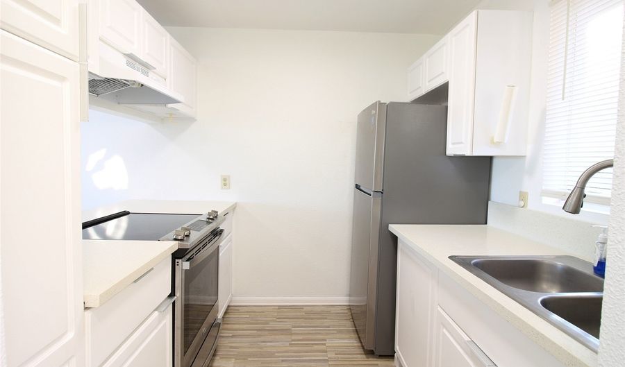 92-1179 Palahia St J202, Kapolei, HI 96707 - 2 Beds, 1 Bath