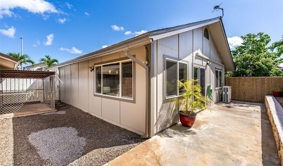 91-1028 Pohahawai St, Ewa Beach, HI 96706 - 2 Beds, 2 Bath