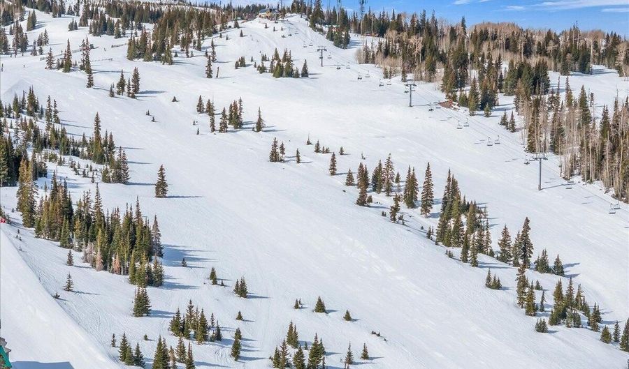 292 W Ridgeview St, Brian Head, UT 84719 - 7 Beds, 4 Bath