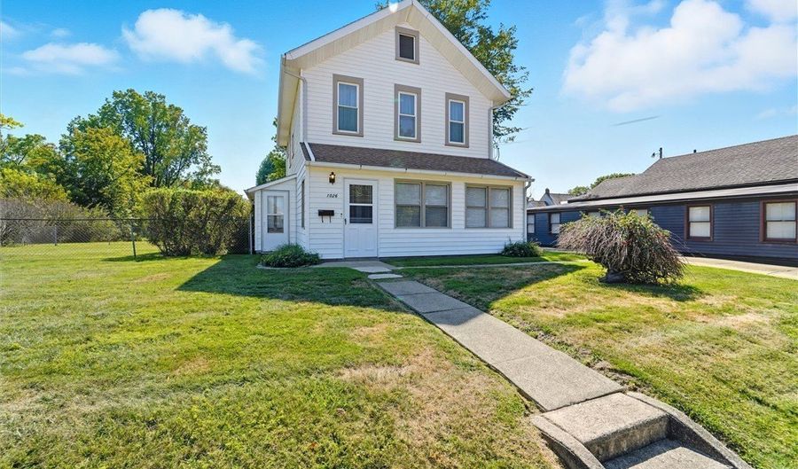 1026 E 16th St, Ashtabula, OH 44004 - 3 Beds, 2 Bath