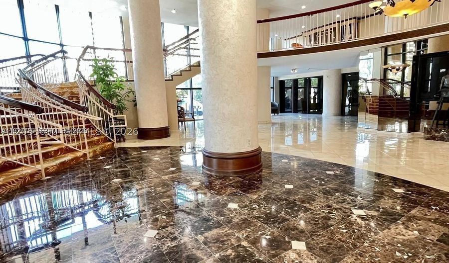 10185 Collins Ave 1103, Bal Harbour, FL 33154 - 1 Beds, 1 Bath