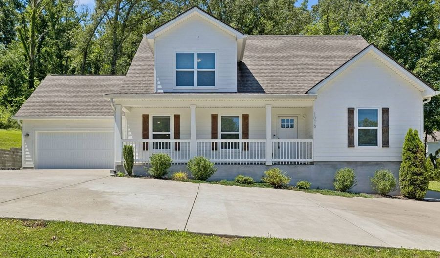 1016 Forestwood Rd, Ashland City, TN 37015 - 3 Beds, 3 Bath