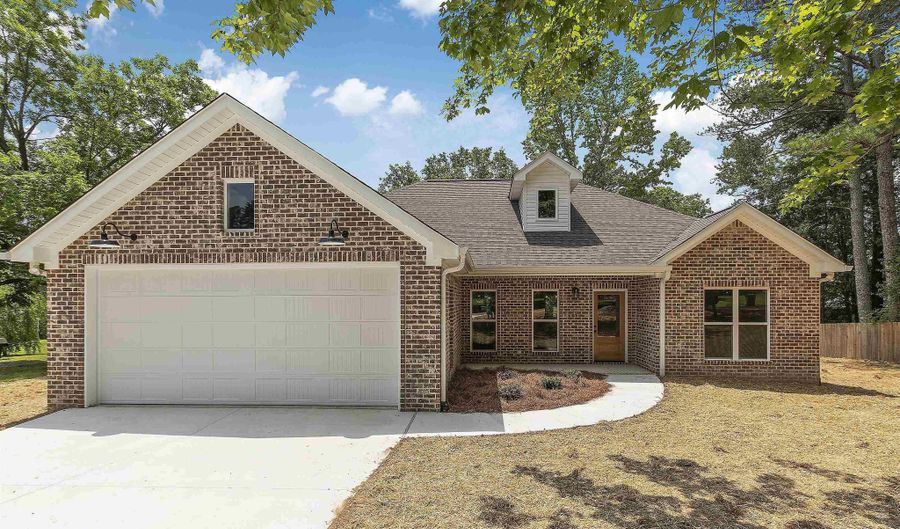 139 Skidmore Dr NW, Arab, AL 35016 - 3 Beds, 2 Bath