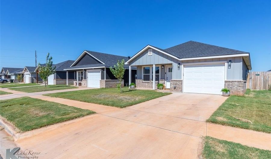 132 Tombstone Rd, Abilene, TX 79602 - 3 Beds, 2 Bath