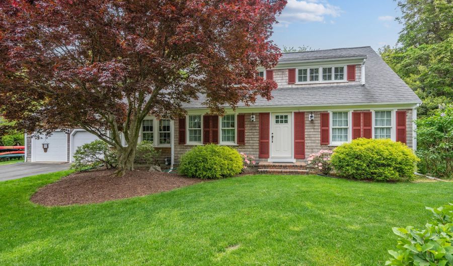 156 Tonela Ln, Barnstable, MA 02630 - 3 Beds, 3 Bath