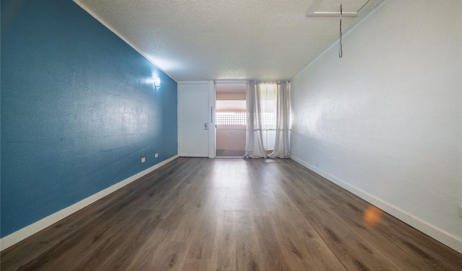 98-080 Uao Pl C9, Aiea, HI 96701 - 2 Beds, 1 Bath