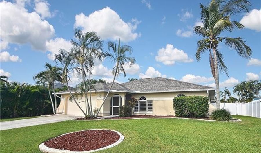 4702 SW 23rd Ave, Cape Coral, FL 33914 - 3 Beds, 2 Bath