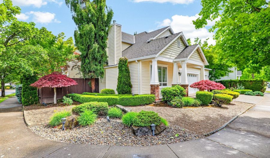 17271 NW TUCSON St, Beaverton, OR 97006 - 5 Beds, 3 Bath