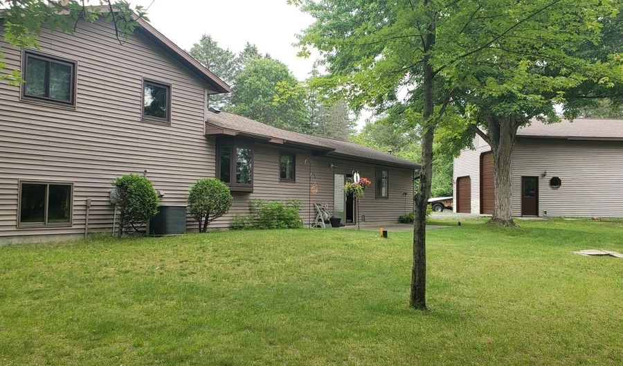 3821 90TH St N, Wisconsin Rapids, WI 54494 - 3 Beds, 2 Bath
