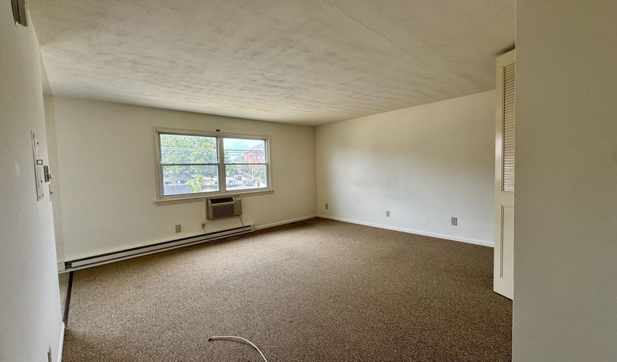 35 Beers St 206, Bridgeport, CT 06606 - 0 Beds, 1 Bath