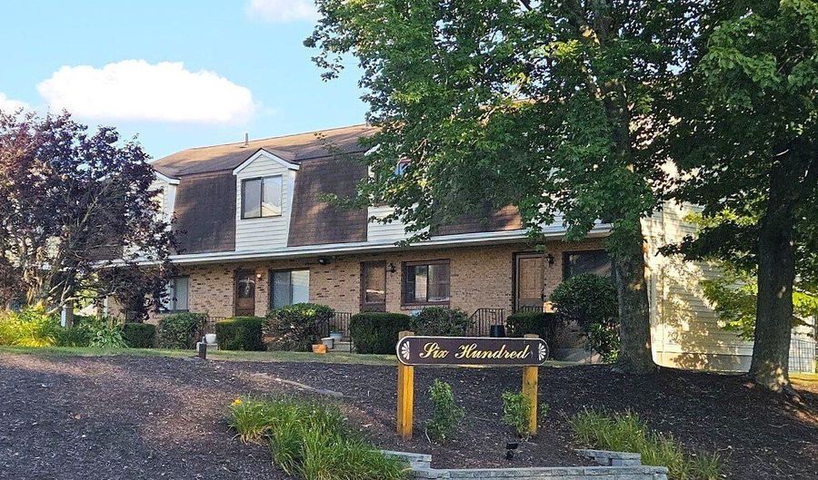 600 Clark Ave APT 29, Bristol, CT 06010 - 2 Beds, 2 Bath