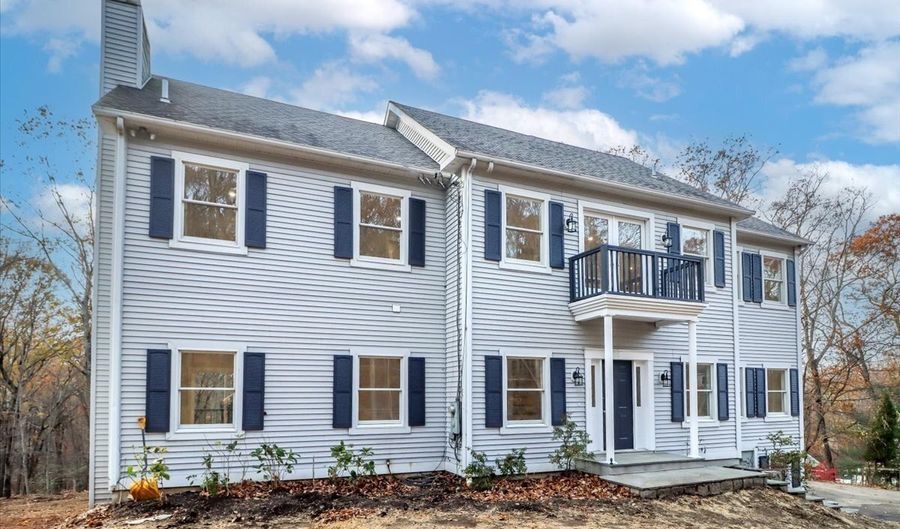 193 Chestnut Ridge Rd, Bethel, CT 06801 - 3 Beds, 4 Bath