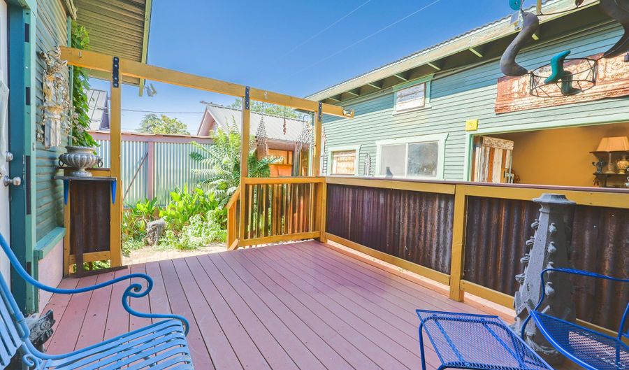 311 W VISTA St, Bisbee, AZ 85603 - 2 Beds, 2 Bath