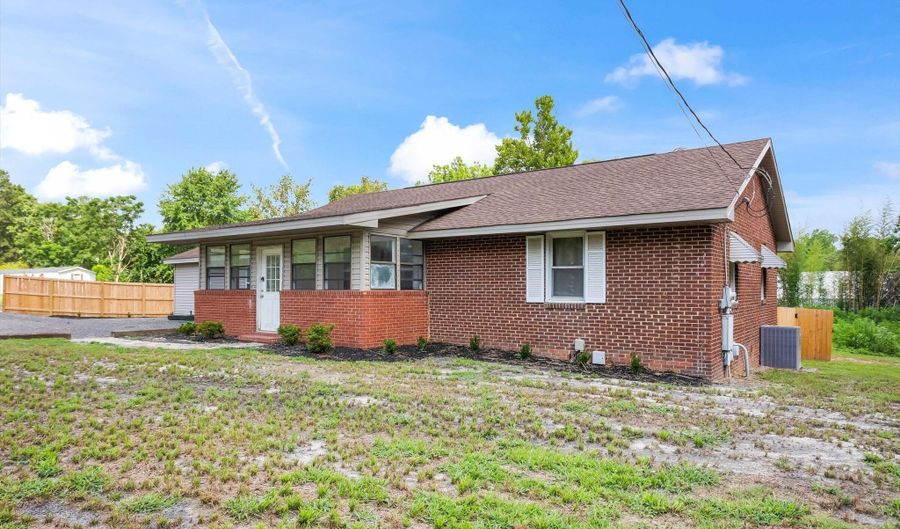 3143 Wagener Rd, Aiken, SC 29801 - 3 Beds, 2 Bath