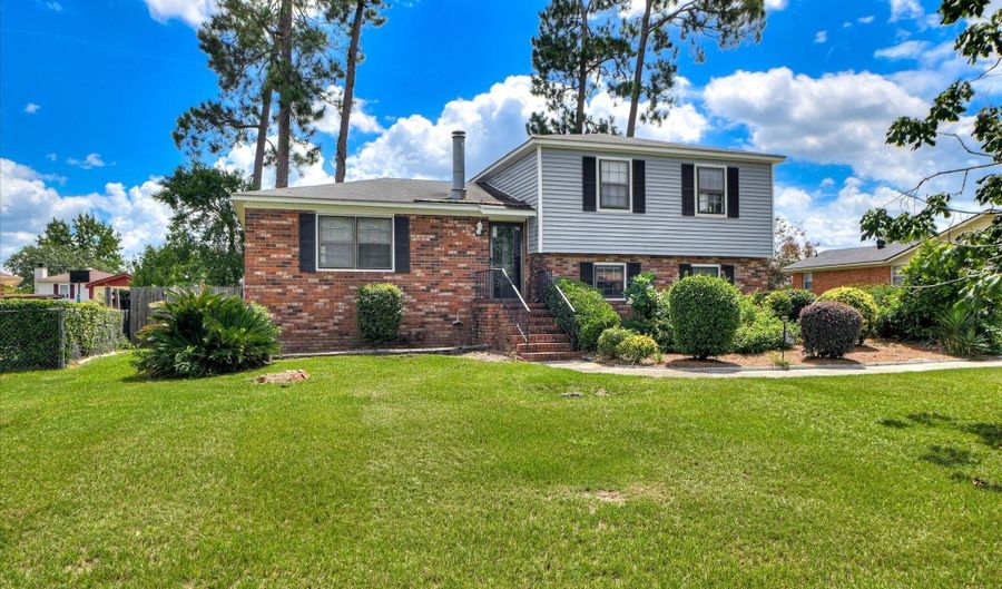 258 Fairfax St, Martinez, GA 30907 - 3 Beds, 2 Bath