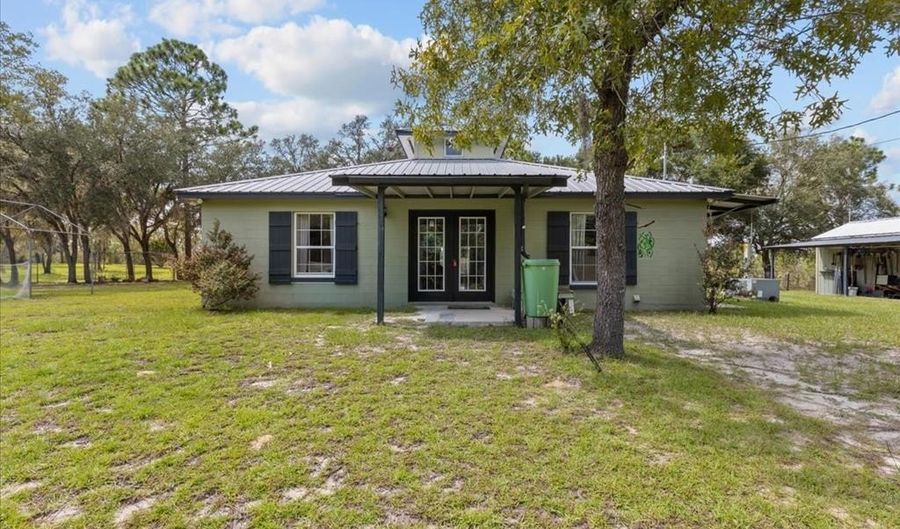 13150 101st Ct, Archer, FL 32618 - 2 Beds, 1 Bath