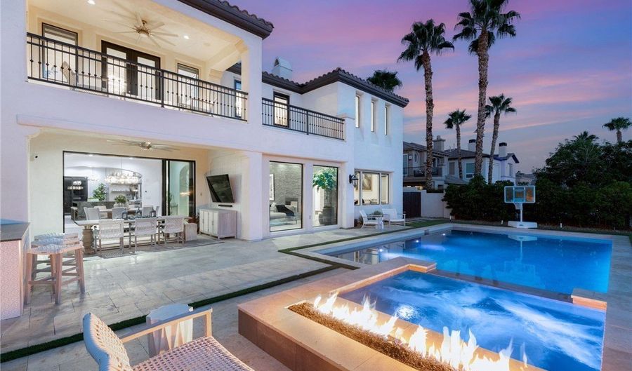 2747 Turtle Head Peak Dr, Las Vegas, NV 89135 - 5 Beds, 5 Bath