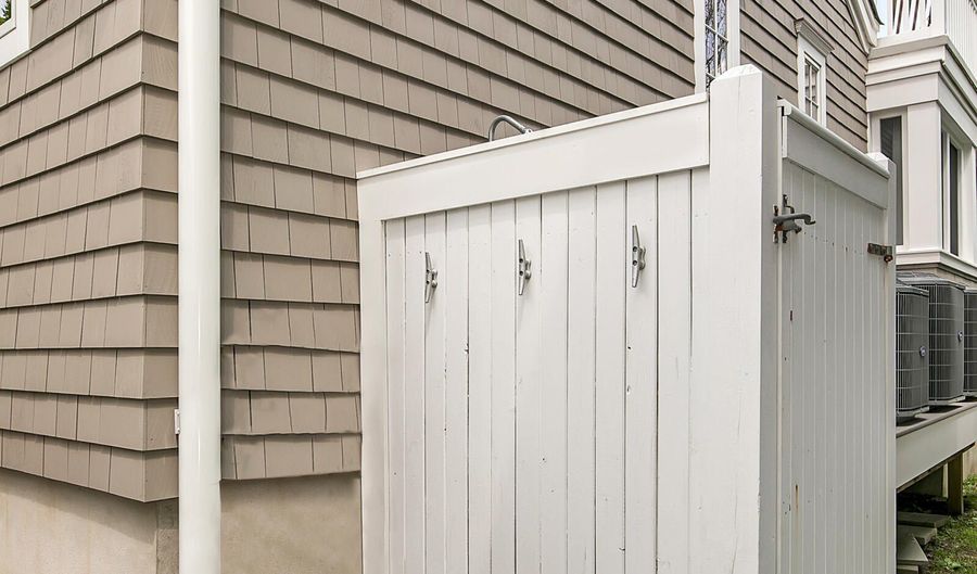 441 Main Ave, Bay Head, NJ 08742 - 6 Beds, null Bath