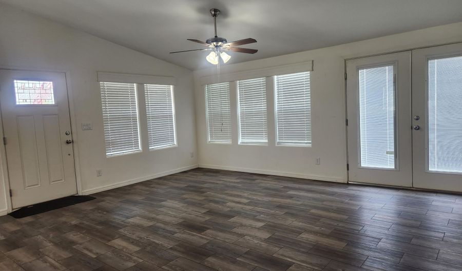 1127 Berkshire Way, Chino Valley, AZ 86323 - 3 Beds, 2 Bath