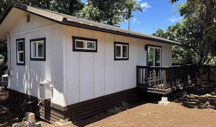 2055 Kanoe St B, Kihei, HI 96753 - 1 Beds, 1 Bath