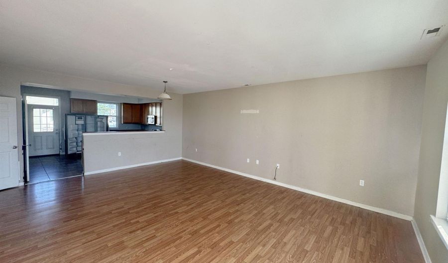 704 Baltic Ave, Atlantic City, NJ 08401 - 3 Beds, 3 Bath
