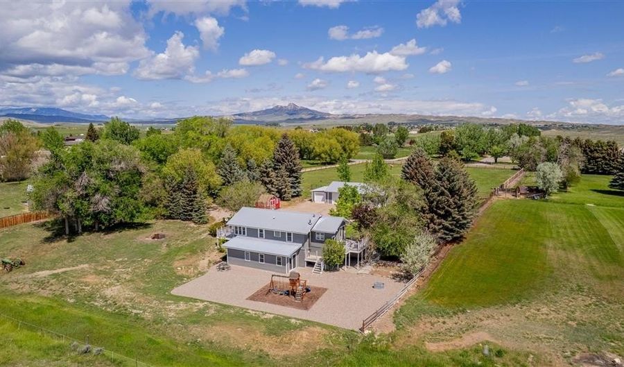62 Hitching Post Dr, Cody, WY 82414 - 3 Beds, 1 Bath