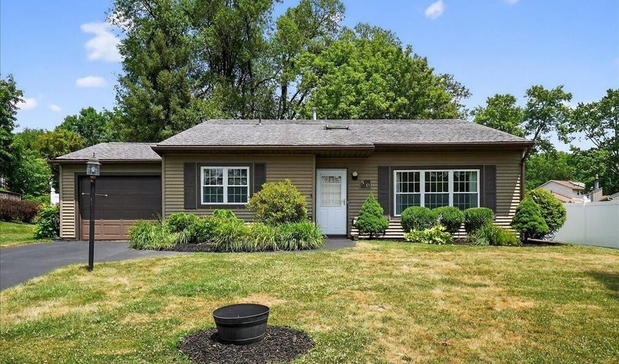 50 Meadow Ln, Albany, NY 12208 - 2 Beds, 2 Bath