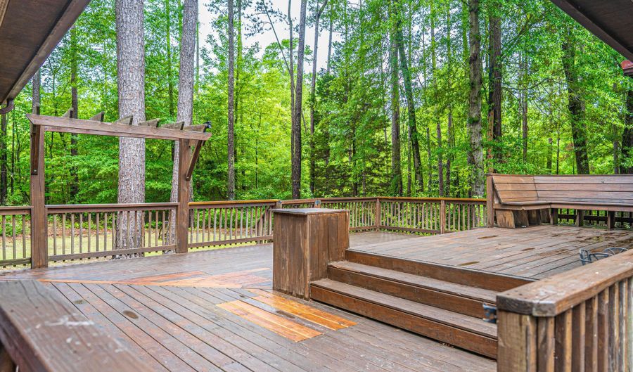 707 Alexander Dr, Aberdeen, NC 28315 - 3 Beds, 2 Bath