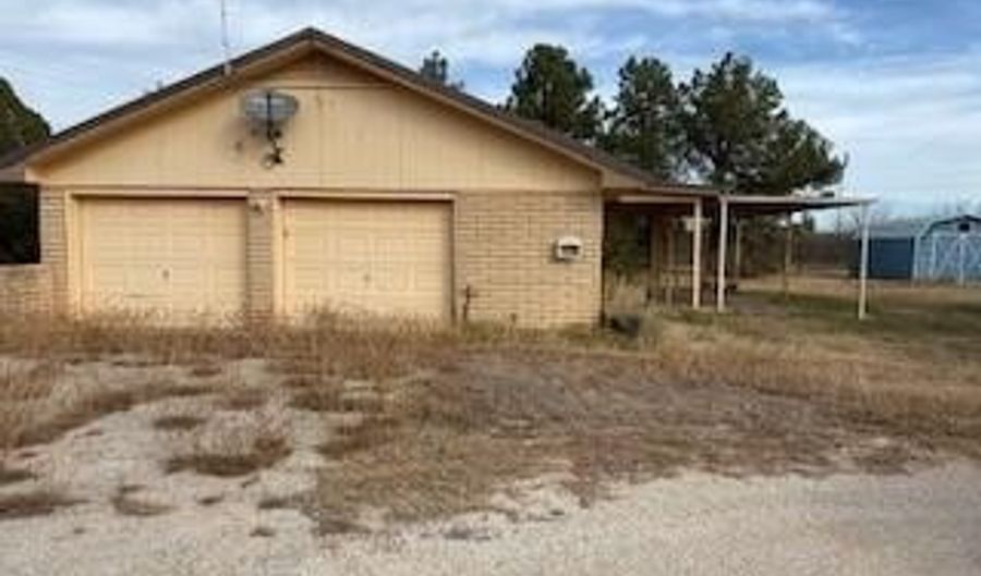 1025 Hwy 83-84, Abilene, TX 79602 - 3 Beds, 2 Bath