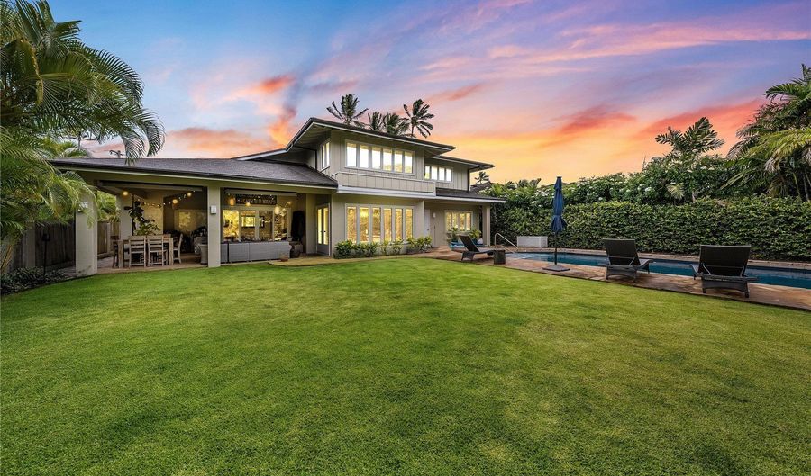 1319 Mokulua Dr, Kailua, HI 96734 - 4 Beds, 5 Bath