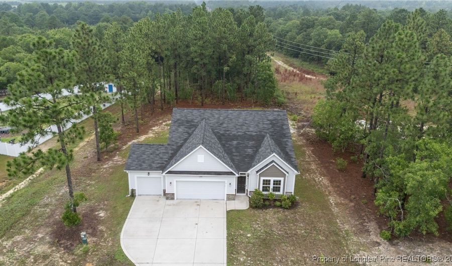 1340 Whitney Dr, Aberdeen, NC 28315 - 4 Beds, 2 Bath
