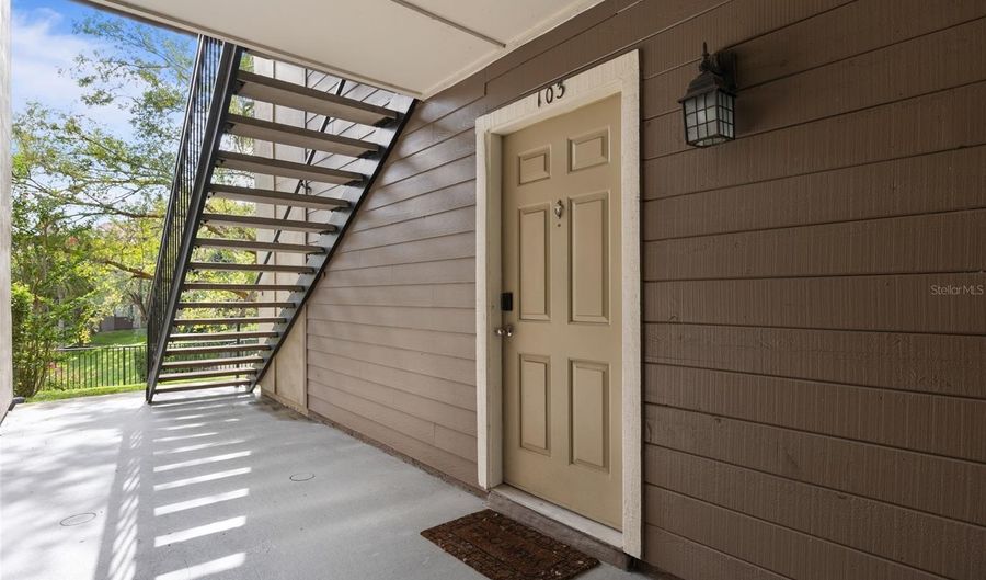 241 AFTON Sq 103, Altamonte Springs, FL 32714 - 1 Beds, 1 Bath